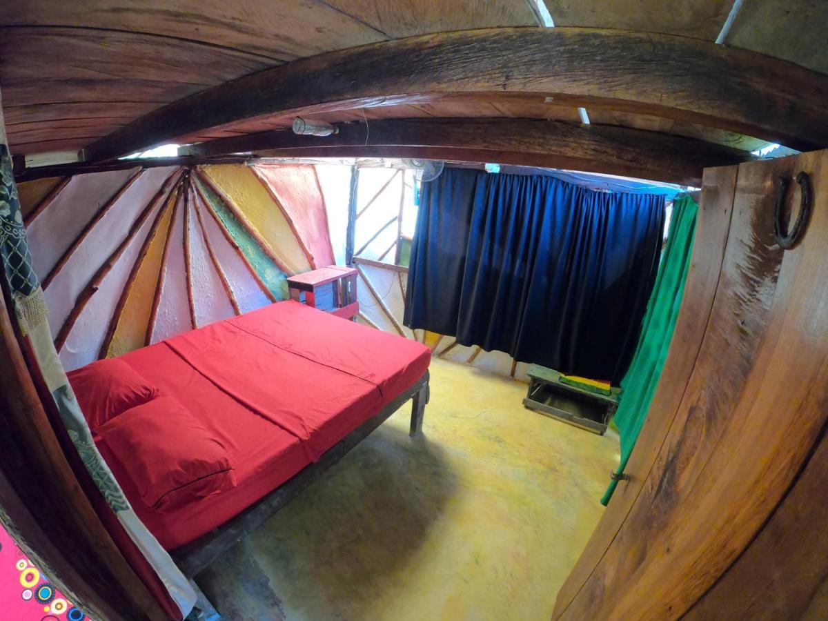 Reciclarte Galeria Hostal Capurgana Ngoại thất bức ảnh